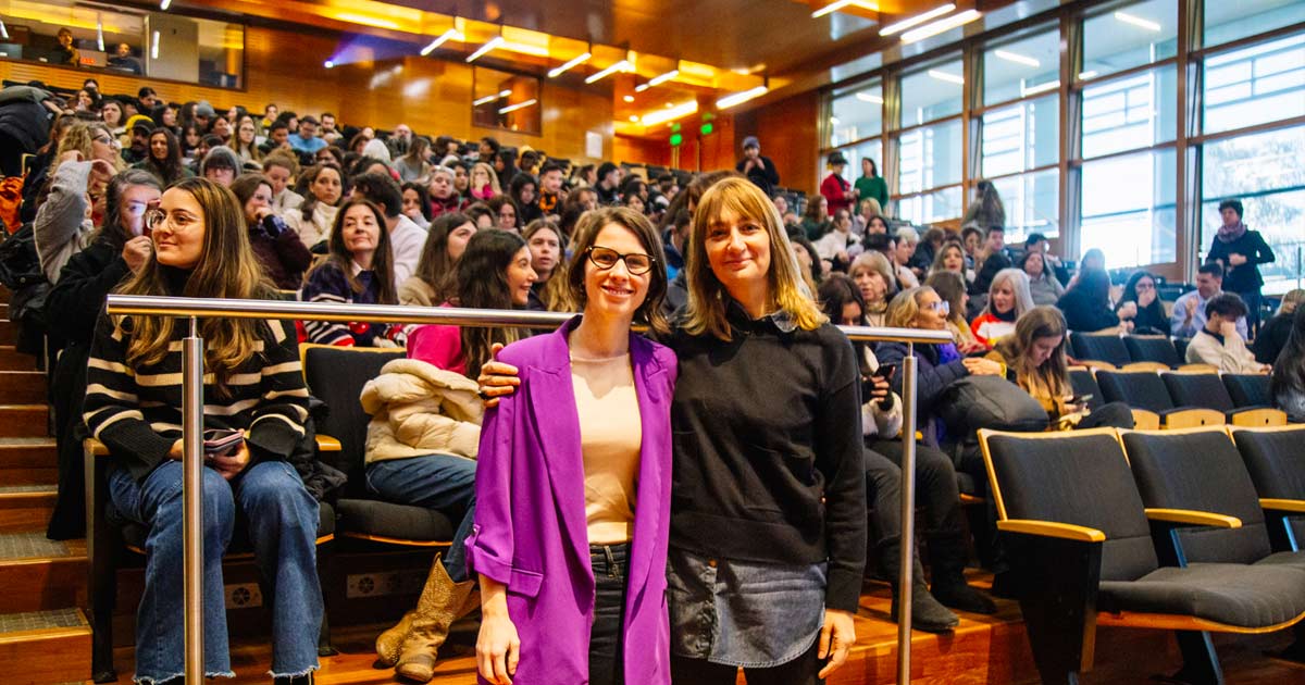 Paula Coto, directora ejecutiva de CET, y Cielo Salviolo, Gerenta Educacin y Escuela Plus