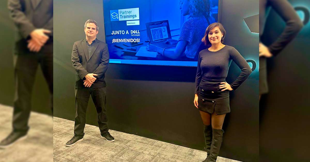 Juan Facundo Martinez, Regional Networking Sales Specialist - SOLA Dell Technologies, y Romina Garcia, Jefa de Producto de Dell Technologies en Intermaco