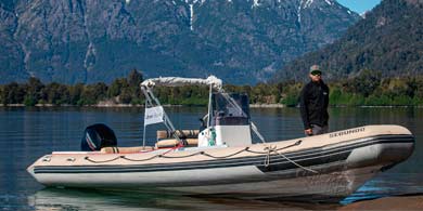 Uber se lanza al agua en Bariloche con Uber Boat